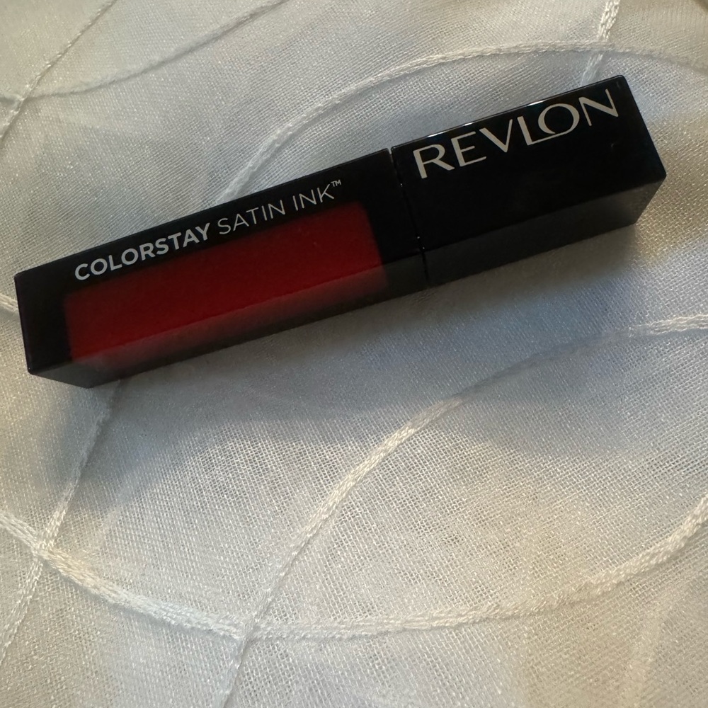 Revlon Satin Ink Lipstick - On a Mission